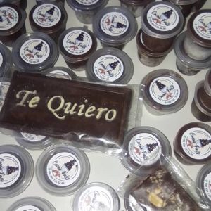 POSTRES Y BARRAS DE CHOCOLATE